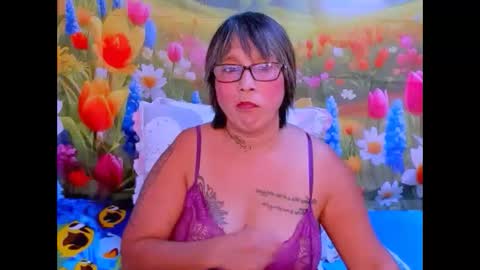 roxy online show from October 2025 06:51:01 PM