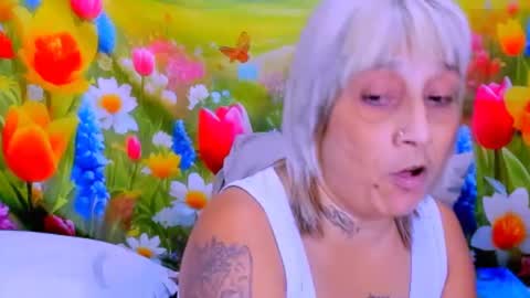 indianroxy27 online show from June 2026 12:22:01 PM