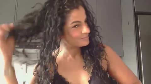 rani online show from April 2026 04:52:01 AM