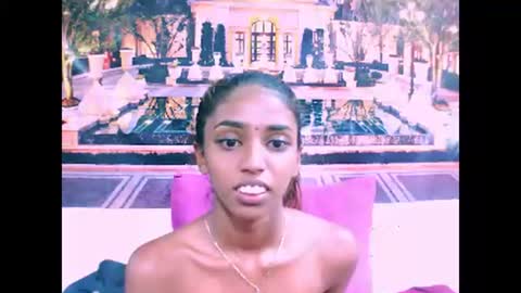 indiansexyslender4u2luv online show from December 2024 12:04:01 PM
