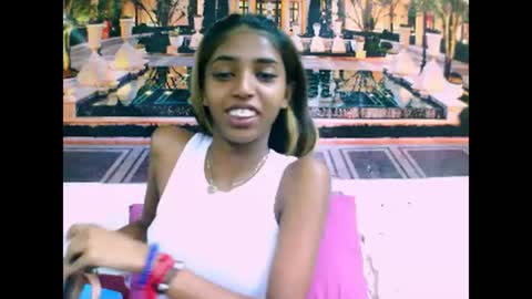 indiansexyslender4u2luv online show from January 2025 05:39:01 AM