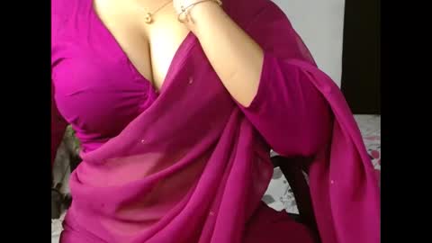 tina online show from April 2026 02:51:02 PM