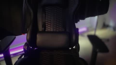 ineeedyoutoday online show from February 2026 12:53:02 PM