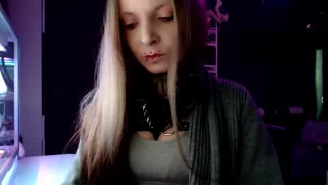 Snapshot of inesdesire chatting on February 2025 07:12:02 AM InesDesire online show from February 2025 07:12:02 AM