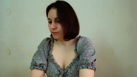 Inessa online show from April 2026 10:21:02 AM