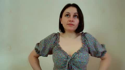 Inessa online show from April 2026 06:30:02 AM