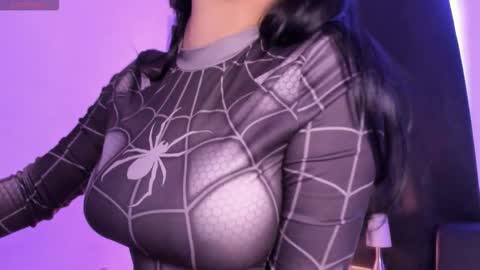 InfernalKiss online show from November 2025 01:59:01 AM