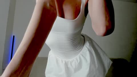 Sabi online show from October 2025 09:15:02 PM