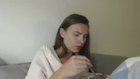 Sweet girl online show from September 2025 06:51:01 PM