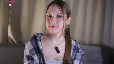 KATALINA online show from April 2026 11:27:01 AM