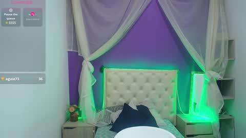 Ingrid petite online show from December 2024 08:58:02 PM
