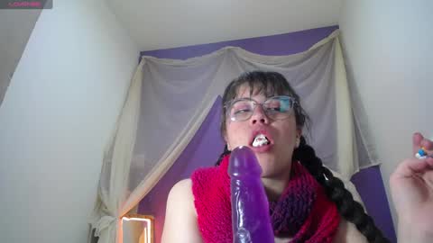 Ingrid petite online show from January 2025 03:43:02 AM