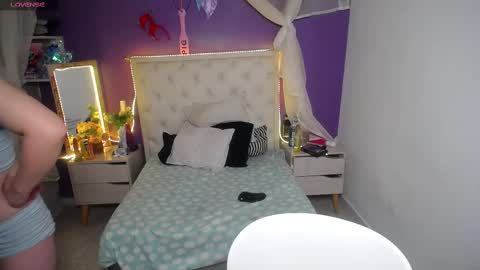 Ingrid petite online show from February 2025 11:01:02 PM