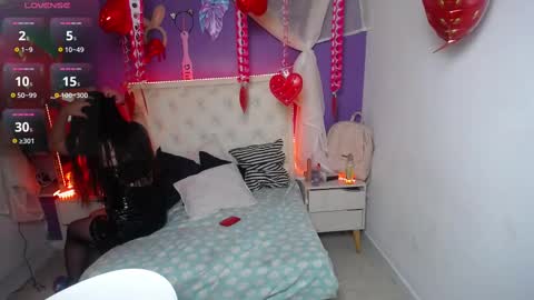 Ingrid petite online show from February 2025 11:42:01 PM