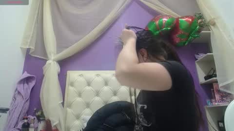 Ingrid petite online show from September 2025 09:59:02 PM