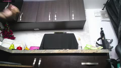 Iniya online show from September 2025 08:01:02 PM