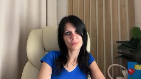 Snapshot of injaathome chatting on June 2026 08:04:01 PM InjaAtHome online show from June 2026 08:04:01 PM