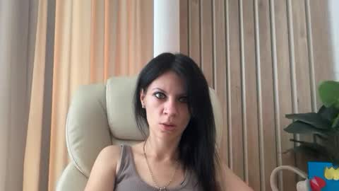 Snapshot of injaathome chatting on July 2026 09:04:01 AM InjaAtHome online show from July 2026 09:04:01 AM