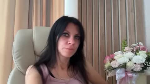 Snapshot of injaathome chatting on July 2026 04:02:02 PM InjaAtHome online show from July 2026 04:02:02 PM