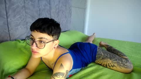 lyan onlyfans n linda online show from March 2026 12:54:02 PM