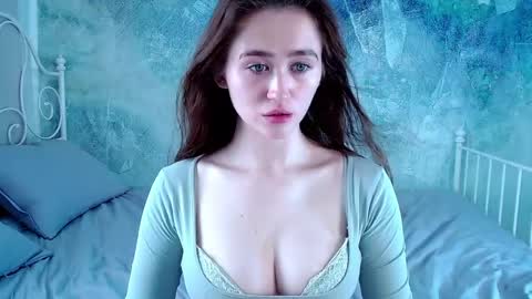 Lina online show from April 2026 08:56:01 AM