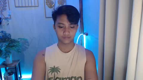 Snapshot of innocent_neil143 chatting on December 2024 04:40:01 AM Neil online show from December 2024 04:40:01 AM