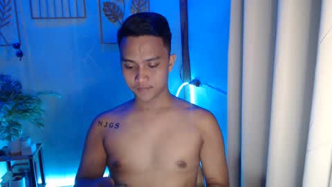 Snapshot of innocent_neil143 chatting on December 2024 09:15:01 PM Neil online show from December 2024 09:15:01 PM