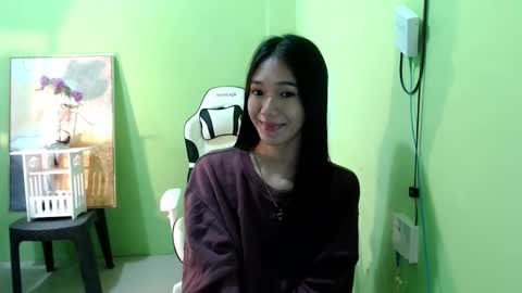 Snapshot of innocent_reign69 chatting on October 2025 07:21:02 PM Reign online show from October 2025 07:21:02 PM