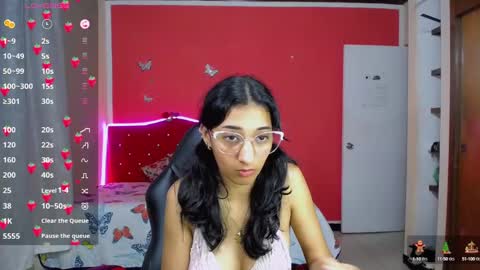 Snapshot of inocent_luna chatting on March 2025 10:52:01 AM Luna moon online show from March 2025 10:52:01 AM