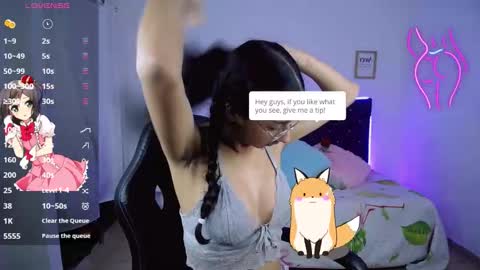 Luna moon online show from December 2025 06:26:01 PM