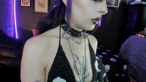   SANIA  online show from October 2025 05:35:01 PM