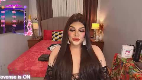 Snapshot of insatiablesexqueen chatting on November 2025 10:25:01 AM tasha online show from November 2025 10:25:01 AM