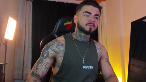 Brayan Chavez online show from December 2025 04:40:02 AM