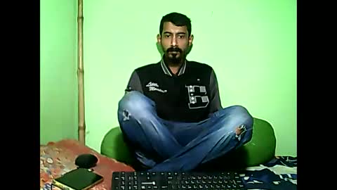 interne8famous online show from January 2025 07:49:02 AM