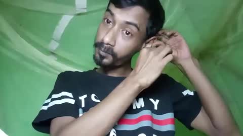 interne8famous online show from December 2025 02:22:01 PM