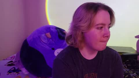 Snapshot of internetfairy_xo chatting on January 2025 05:40:02 AM Faye online show from January 2025 05:40:02 AM