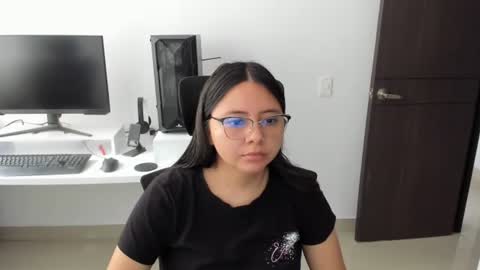 Iris 3 online show from October 2025 06:08:01 PM