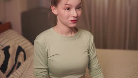 Avie online show from March 2026 01:51:01 PM