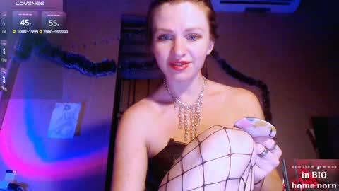 Cassie online show from February 2025 01:43:01 PM
