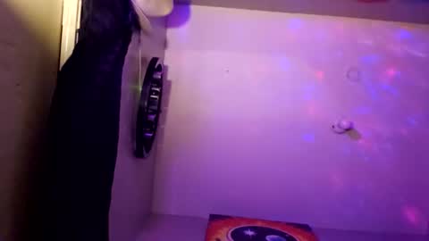 invisi13leone2435669278 online show from November 2025 05:51:01 AM