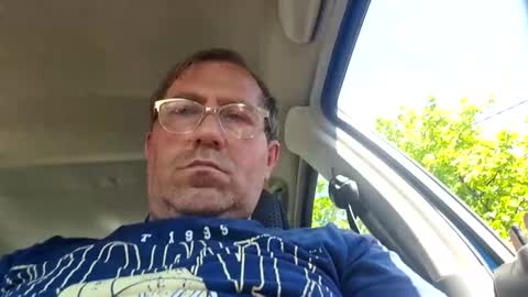 Snapshot of ioanamihaii chatting on May 2026 09:50:02 AM Mihai online show from May 2026 09:50:02 AM