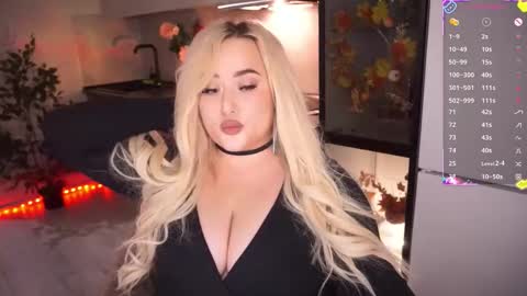 Irena Barr online show from November 2025 07:49:02 PM