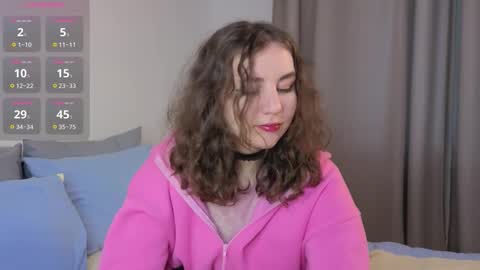 Maxin online show from October 2025 10:56:02 AM