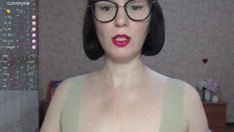 IrenLarasani online show from September 2025 06:05:02 AM