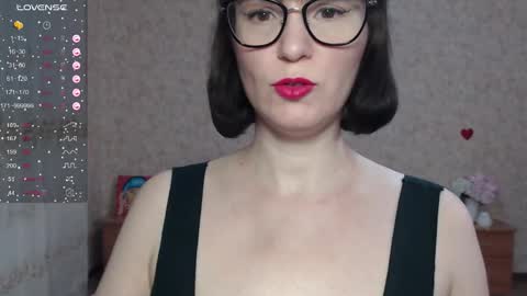 IrenLarasani online show from October 2025 06:00:01 AM