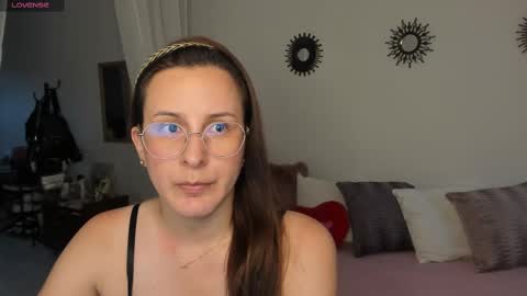 Snapshot of irina_05 chatting on November 2025 10:23:02 PM IRINA online show from November 2025 10:23:02 PM