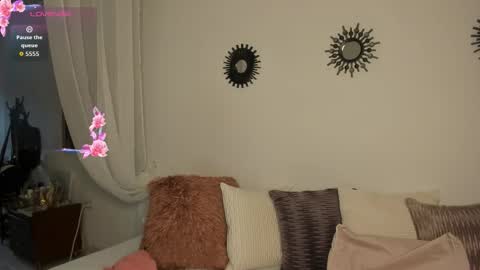 Snapshot of irina_05 chatting on November 2025 10:10:02 PM IRINA online show from November 2025 10:10:02 PM