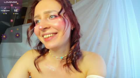 Iris online show from December 2024 12:33:02 PM