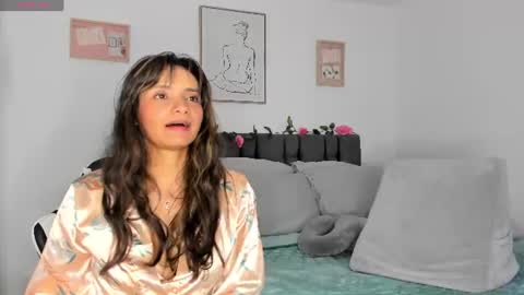 Snapshot of iris_evans__ chatting on June 2026 03:33:01 PM iris online show from June 2026 03:33:01 PM