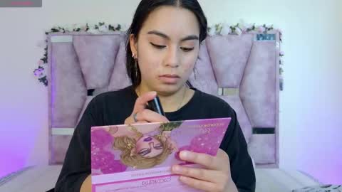 Snapshot of iris_mandarinne chatting on October 2025 06:21:01 PM Iris online show from October 2025 06:21:01 PM